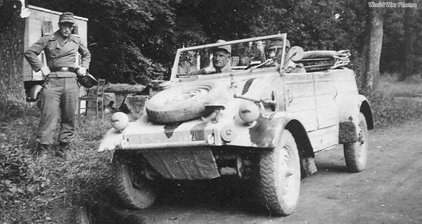 Volkswagen Typ 82